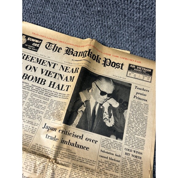 Vtg Newspaper Bangkok Post October 17, 1968 Agreement Near on Vietnam Bomb Halt - Picture 2 of 11